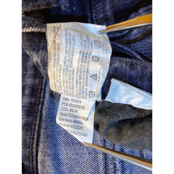 Gloria Vanderbilt, Blue Denim Jeans, Size 18 Excellent Condition Preowned - Picture 8 of 10